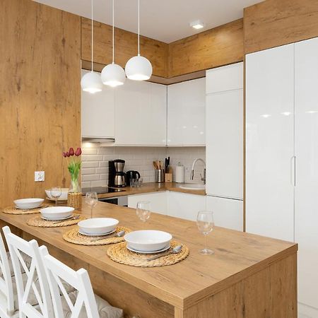 Jantar Apartamenty - Osiedle Bursztynowe II コウォブジェク エクステリア 写真