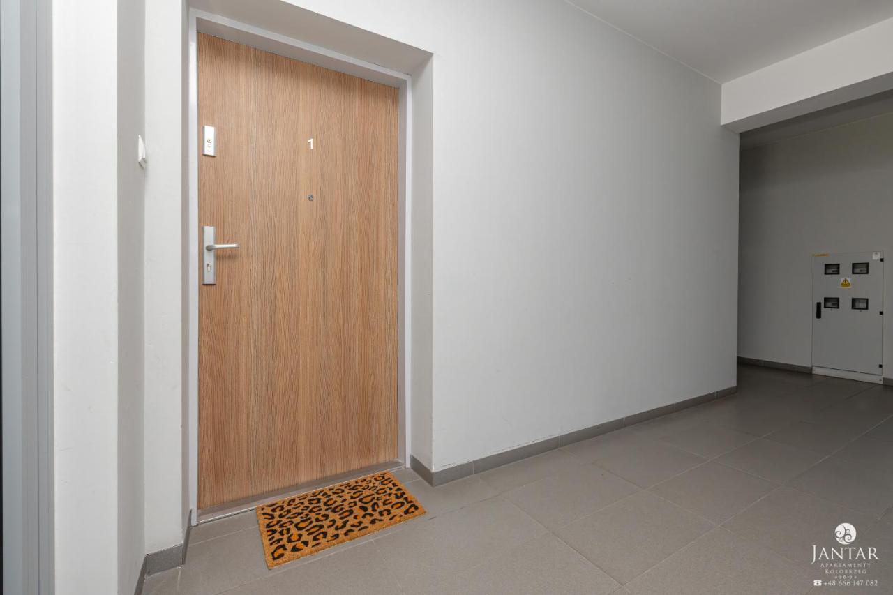 Jantar Apartamenty - Osiedle Bursztynowe II コウォブジェク エクステリア 写真